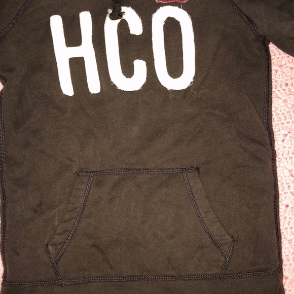 Sweatshirt - Picture 2 of 3